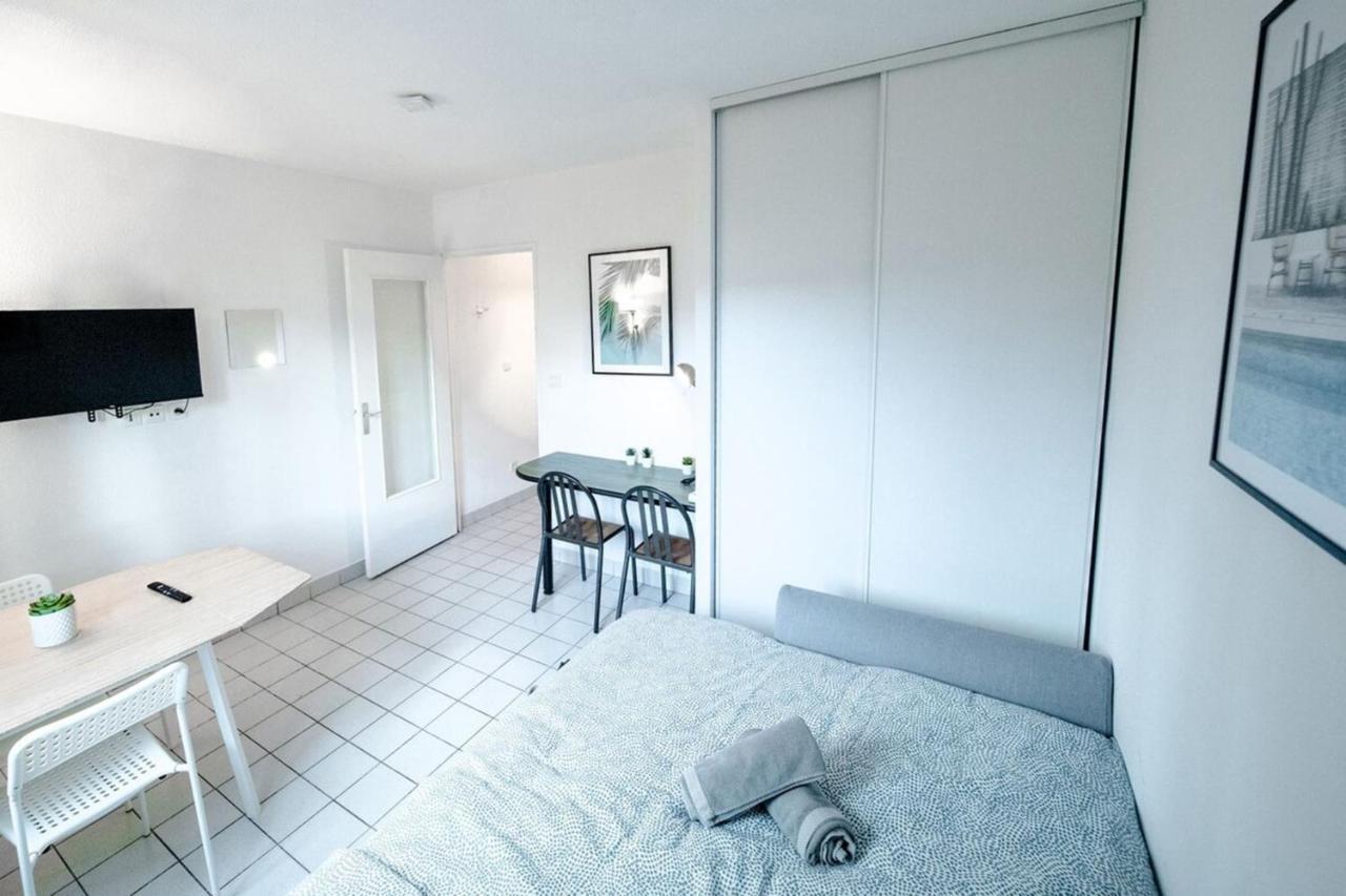 Le Petit Gilibert - Studio 2 Pers - Perrache ลียง ภายนอก รูปภาพ